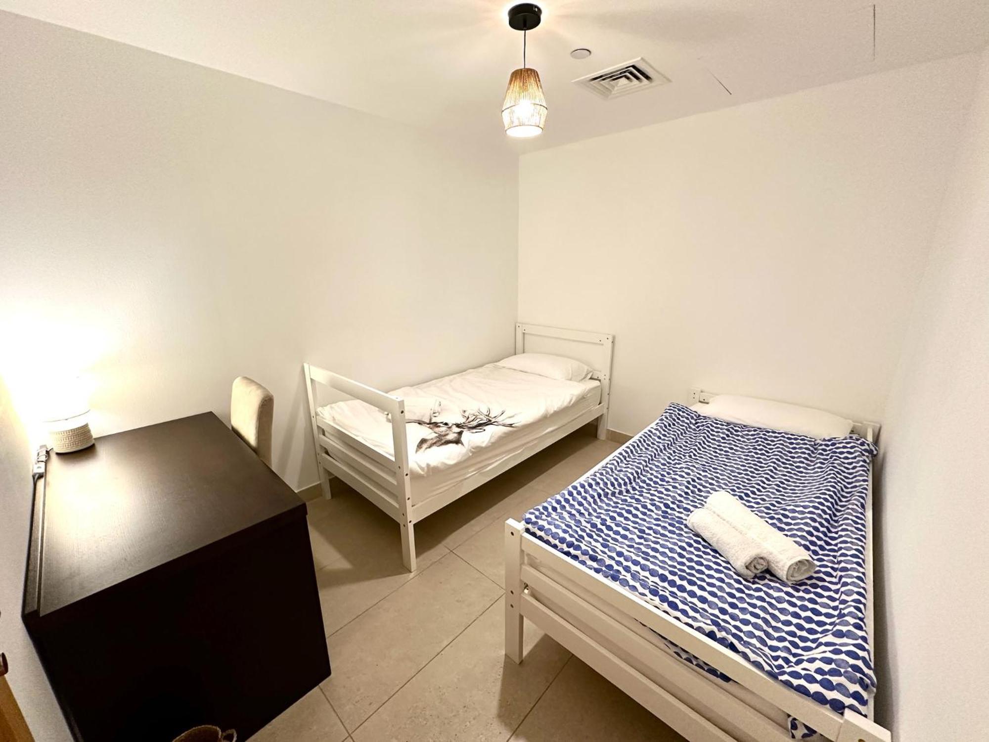 2br - Al Zeina Community, Al Raha - 5 Minutes From Zayed Int'l Airport, Yas Island, Etihad Arena, Etihad Park Апартаменты